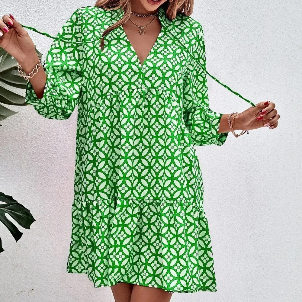 boho Floral Print Tie Neck Smock Dress - green - Picture 5 of 5